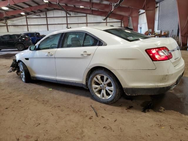 2010 Ford Taurus SEL