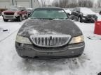 2004 Lincoln Town Car Ultimate