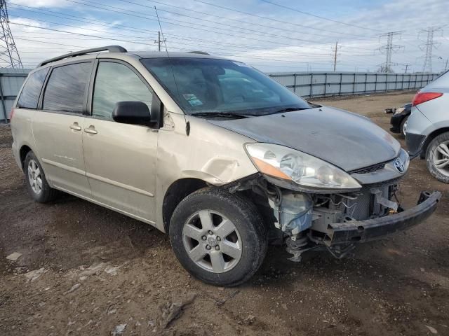 2006 Toyota Sienna CE