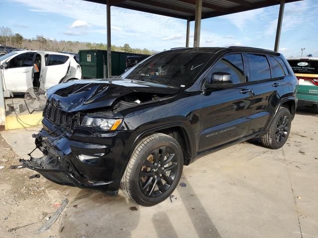 2020 Jeep Grand Cherokee Laredo