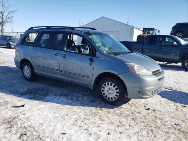 2004 Toyota Sienna CE