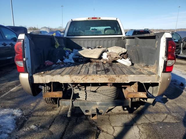 2004 Chevrolet Silverado C2500 Heavy Duty