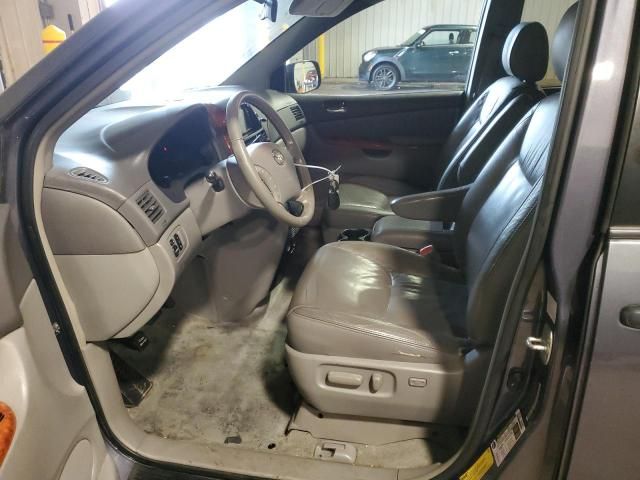 2008 Toyota Sienna XLE