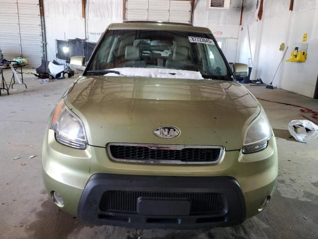 2010 KIA Soul +