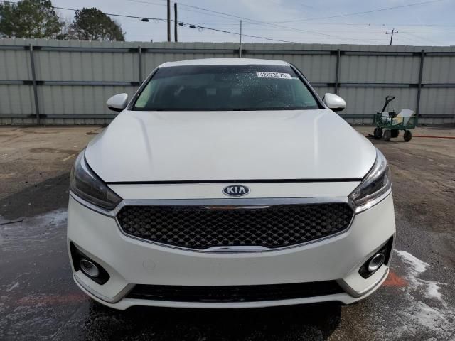 2017 KIA Cadenza Premium