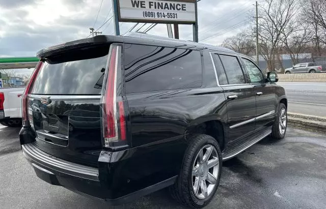 2017 Cadillac Escalade ESV Luxury