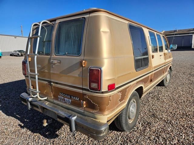 1987 Dodge RAM Van B250