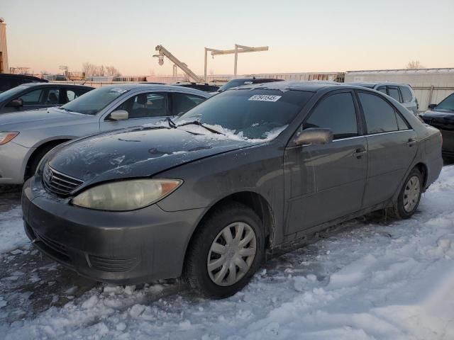 2005 Toyota Camry LE