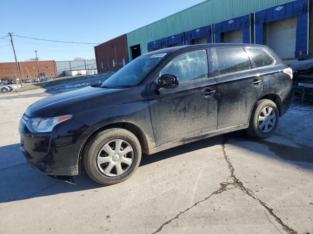 2014 Mitsubishi Outlander ES