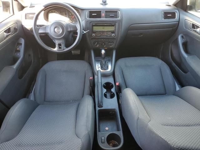 2011 Volkswagen Jetta Base