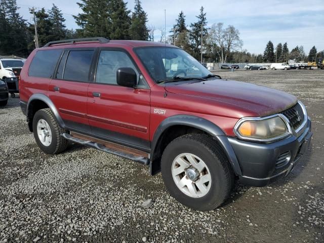 2003 Mitsubishi Montero Sport XLS