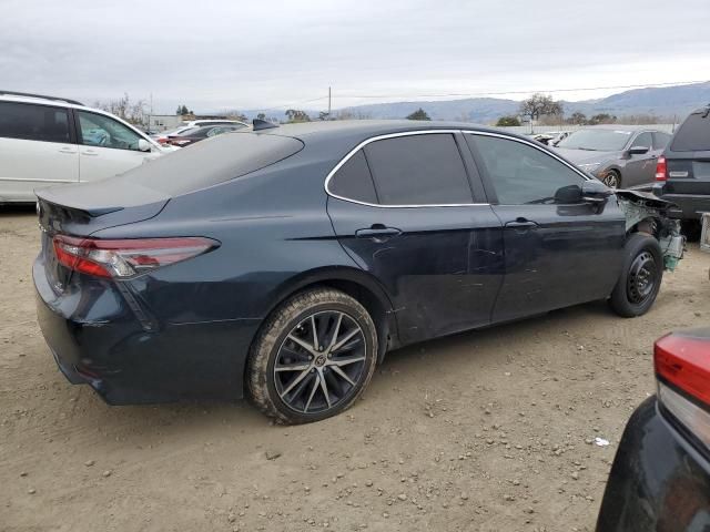 2021 Toyota Camry SE