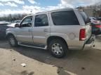 2004 Cadillac Escalade Luxury