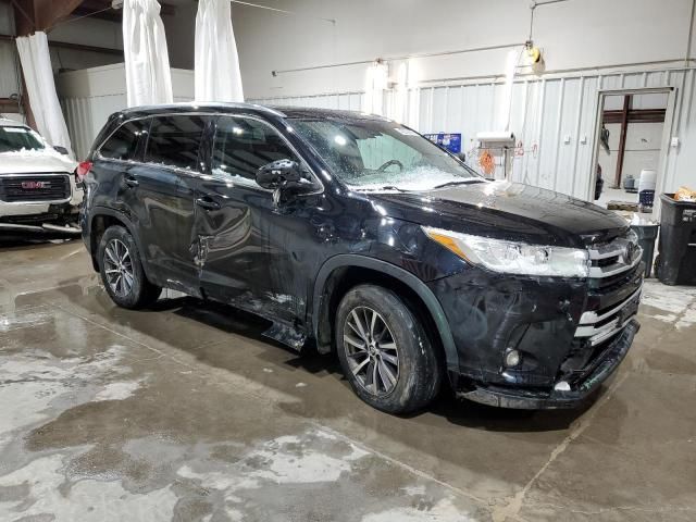 2018 Toyota Highlander SE