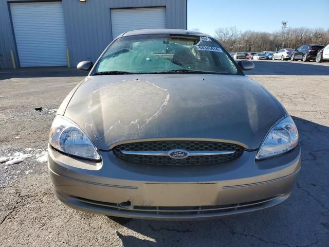 2002 Ford Taurus SE