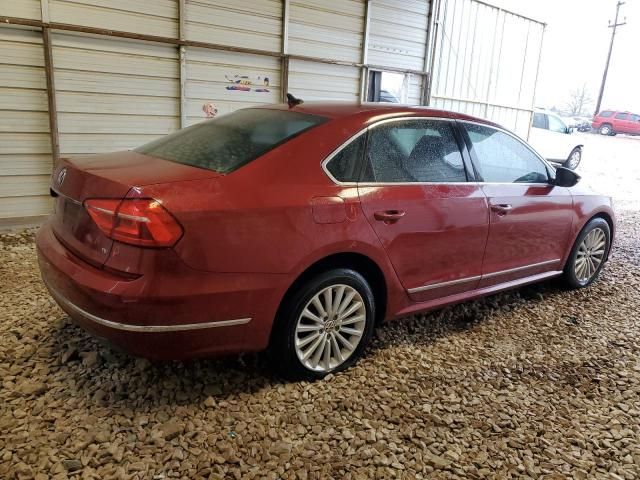 2016 Volkswagen Passat SE