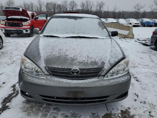 2004 Toyota Camry LE