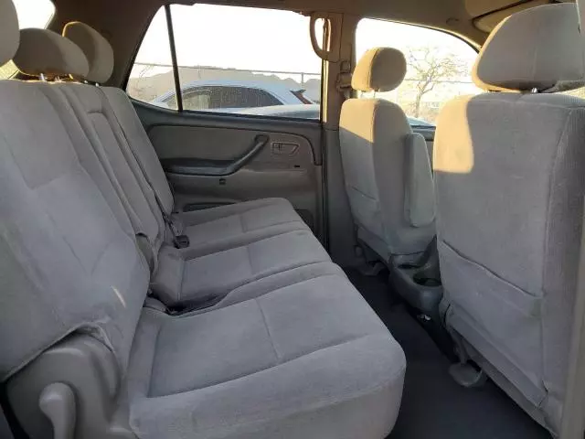 2001 Toyota Sequoia SR5