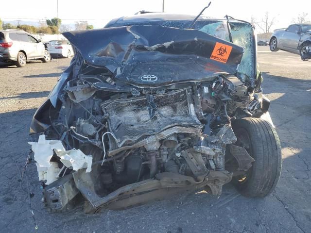 2013 Toyota Sienna Sport