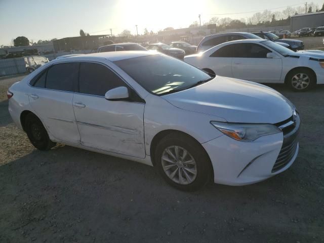 2016 Toyota Camry LE