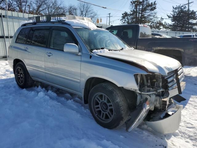 2004 Toyota Highlander Base