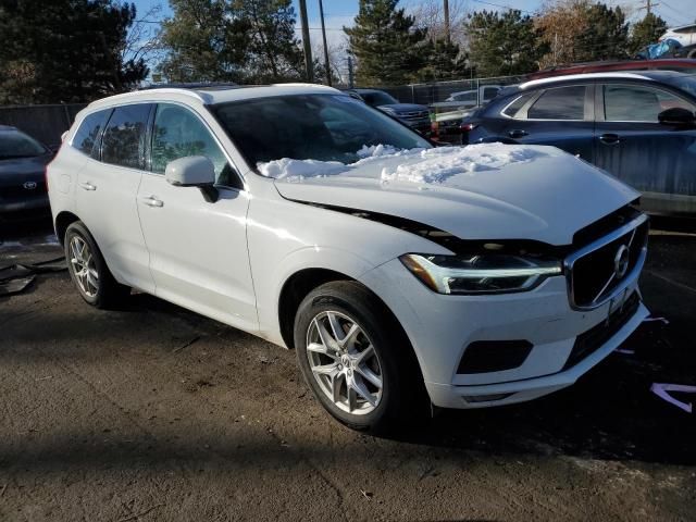 2021 Volvo XC60 T5 Momentum