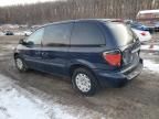 2004 Chrysler Town & Country