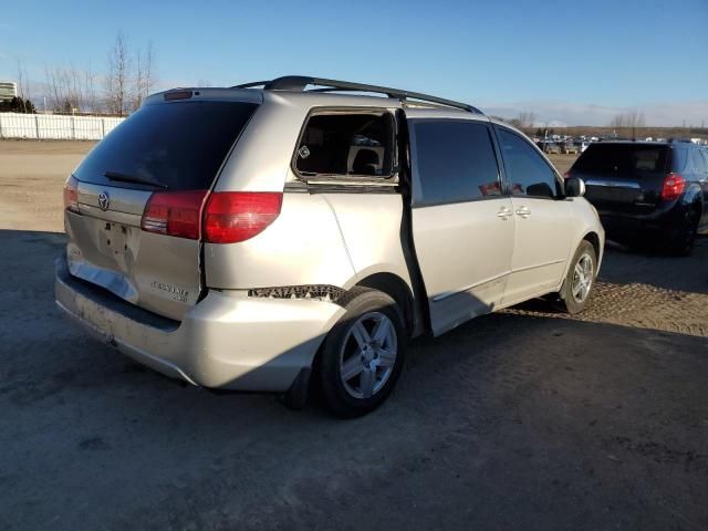 2005 Toyota Sienna XLE