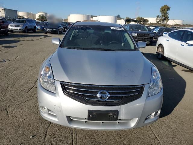 2010 Nissan Altima Base