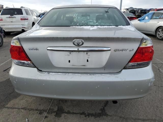 2005 Toyota Camry LE