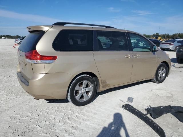 2012 Toyota Sienna LE