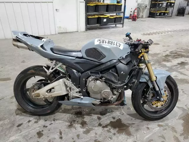 2005 Honda CBR600 RR