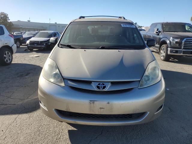 2006 Toyota Sienna CE