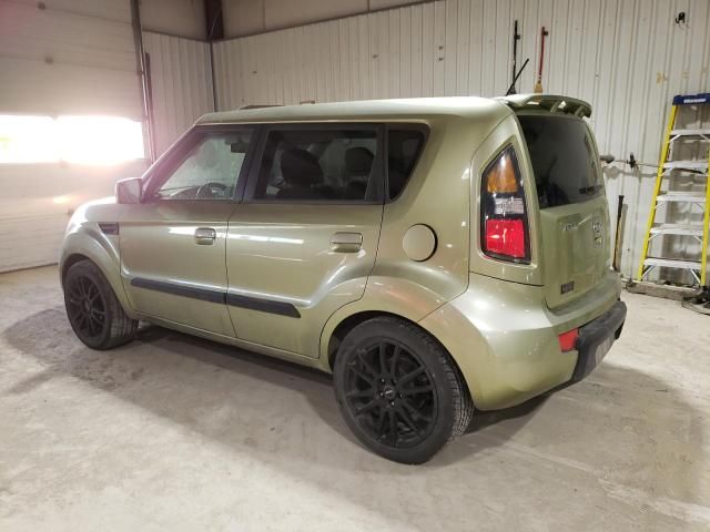 2010 KIA Soul +