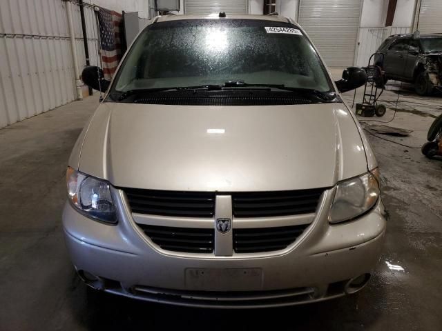 2005 Dodge Grand Caravan SXT