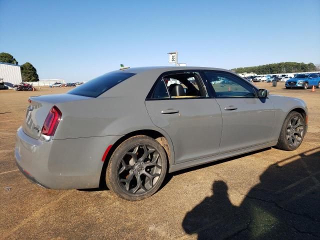 2019 Chrysler 300 S