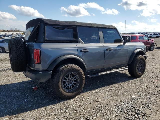 2021 Ford Bronco Base