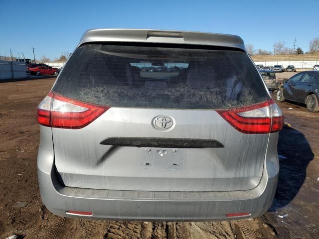 2015 Toyota Sienna