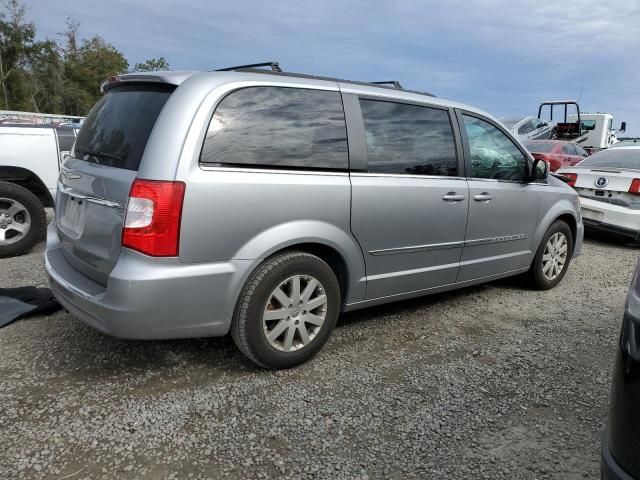 2016 Chrysler Town & Country Touring