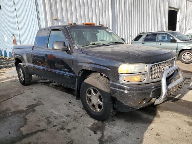 2003 GMC Sierra K1500 Denali