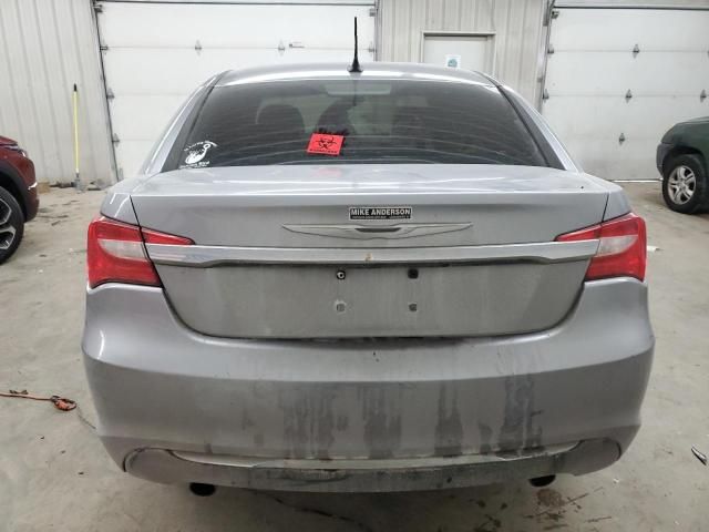 2013 Chrysler 200 Limited