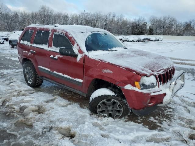 2005 Jeep Grand Cherokee Laredo