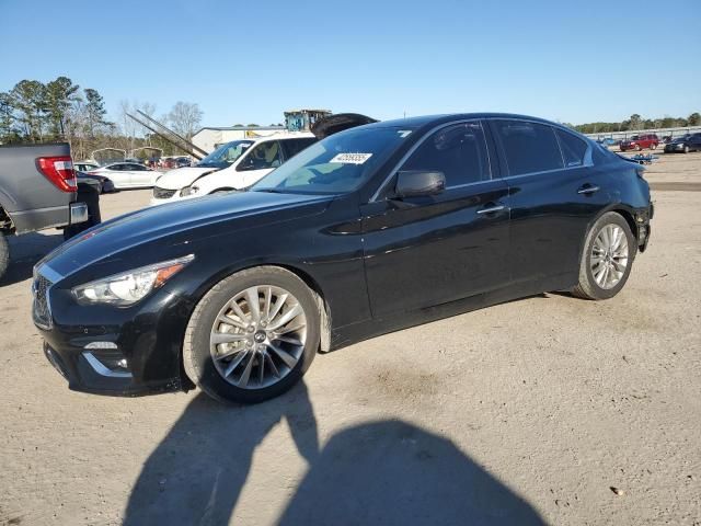 2021 Infiniti Q50 Luxe