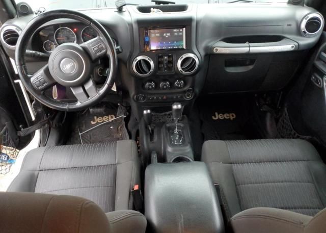 2012 Jeep Wrangler Unlimited Sahara