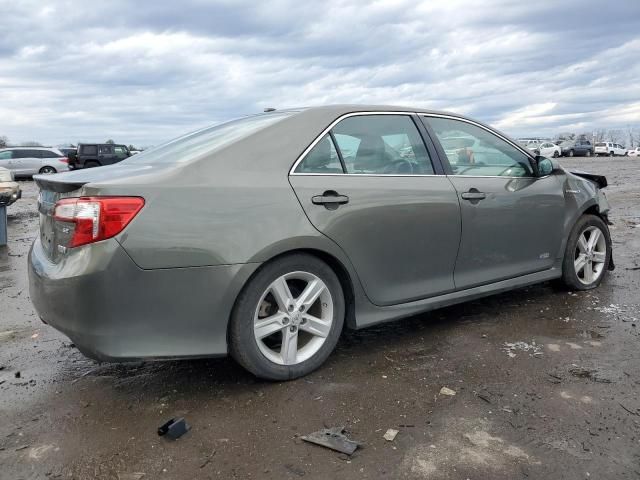 2014 Toyota Camry Hybrid