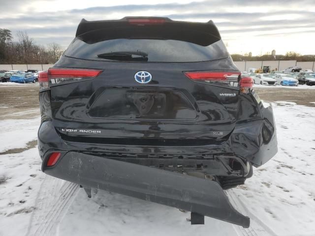 2023 Toyota Highlander Hybrid Bronze Edition