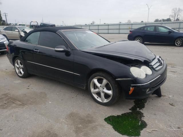 2005 Mercedes-Benz CLK 320