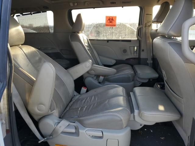 2012 Toyota Sienna XLE