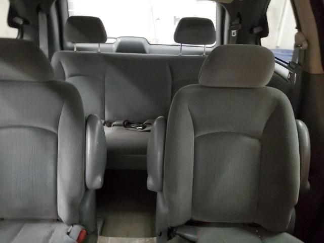 2005 Dodge Caravan SXT