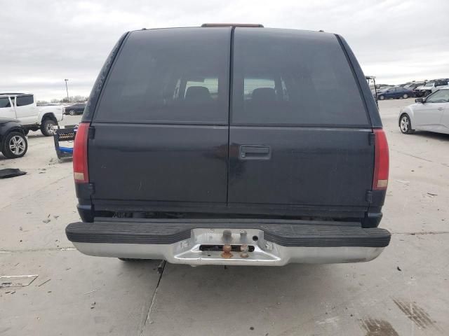 1999 Chevrolet Suburban K1500